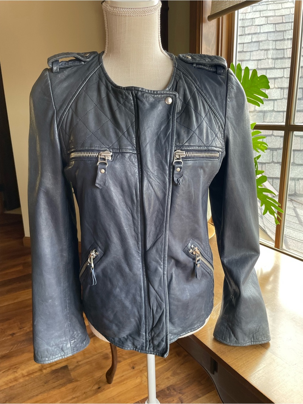 Isabel Marant Blue Leather Kady Quilted-Shoulder  Moto Jacket size FR38/US6